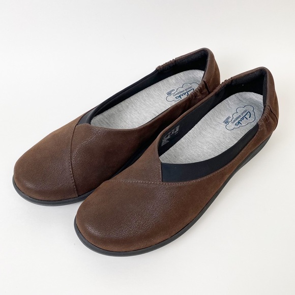 cloud stepper slippers